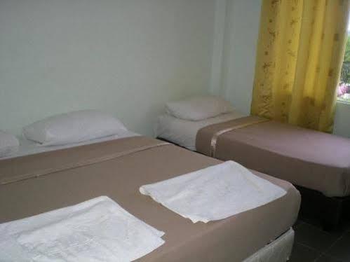 Cozzi Hotel Πορτ Ντίξον Εξωτερικό φωτογραφία